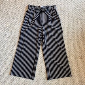 Pop sugar black and white striped dress pant, Size XS